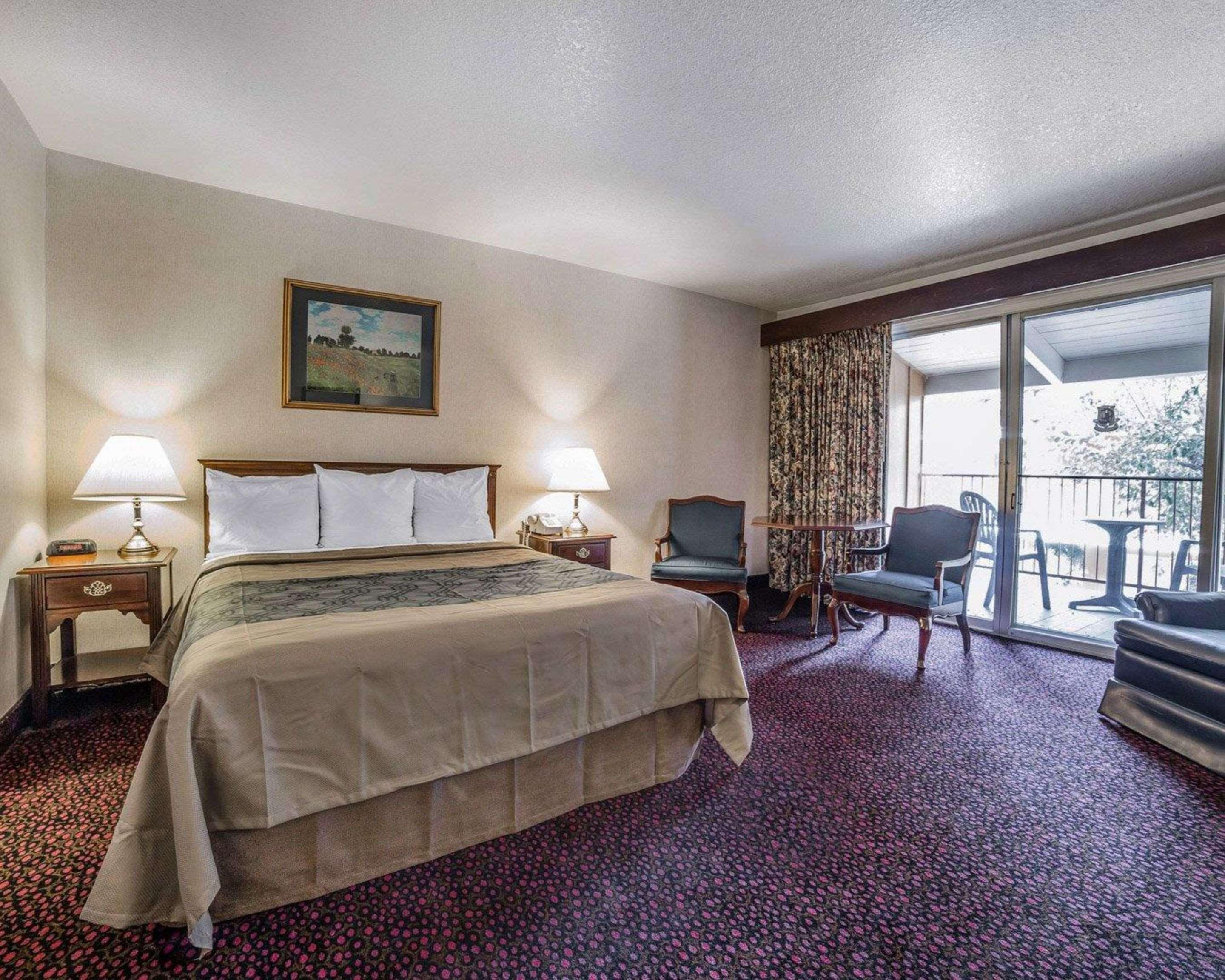Econo Lodge Near Reno-Sparks Convention Center Dış mekan fotoğraf