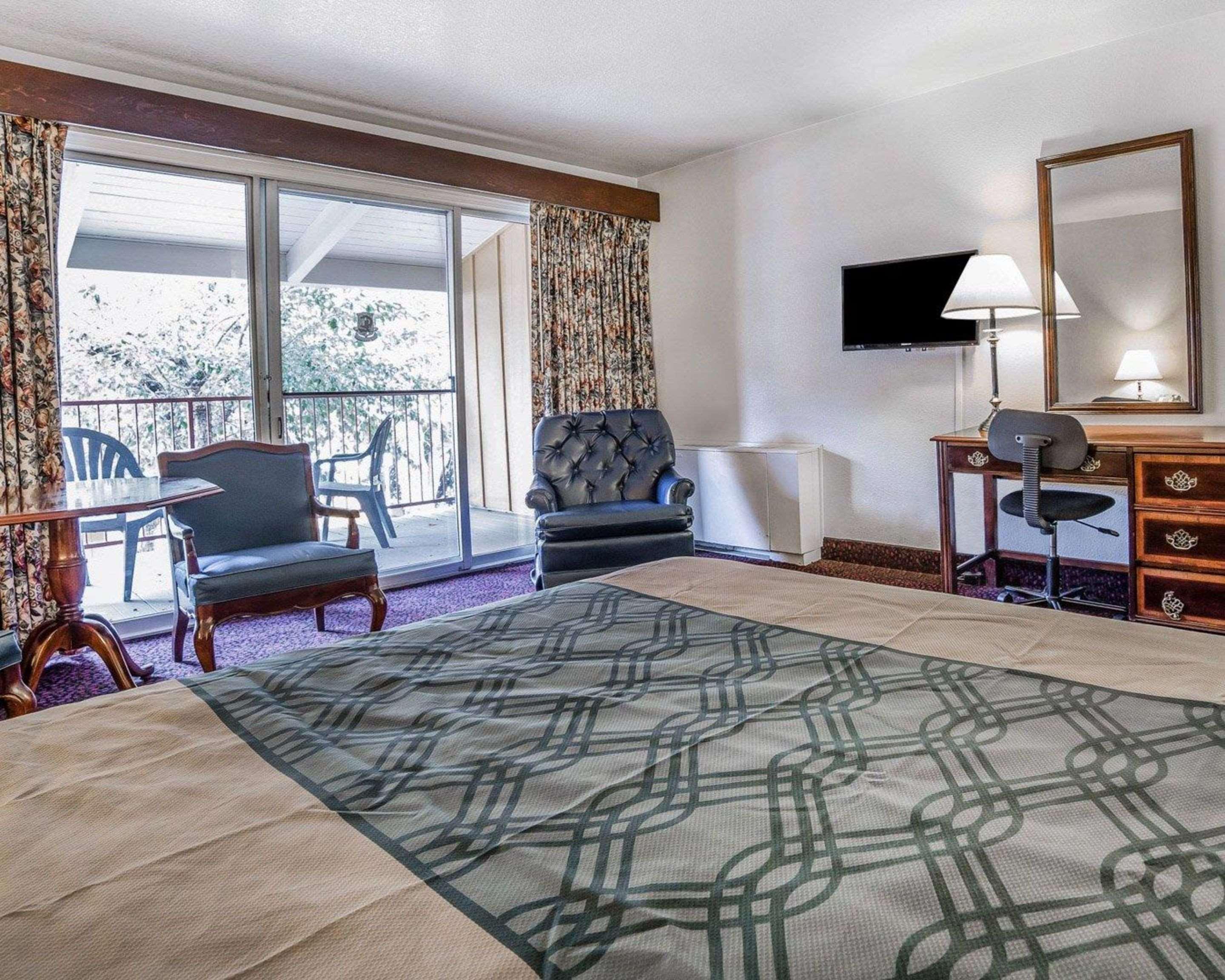 Econo Lodge Near Reno-Sparks Convention Center Dış mekan fotoğraf