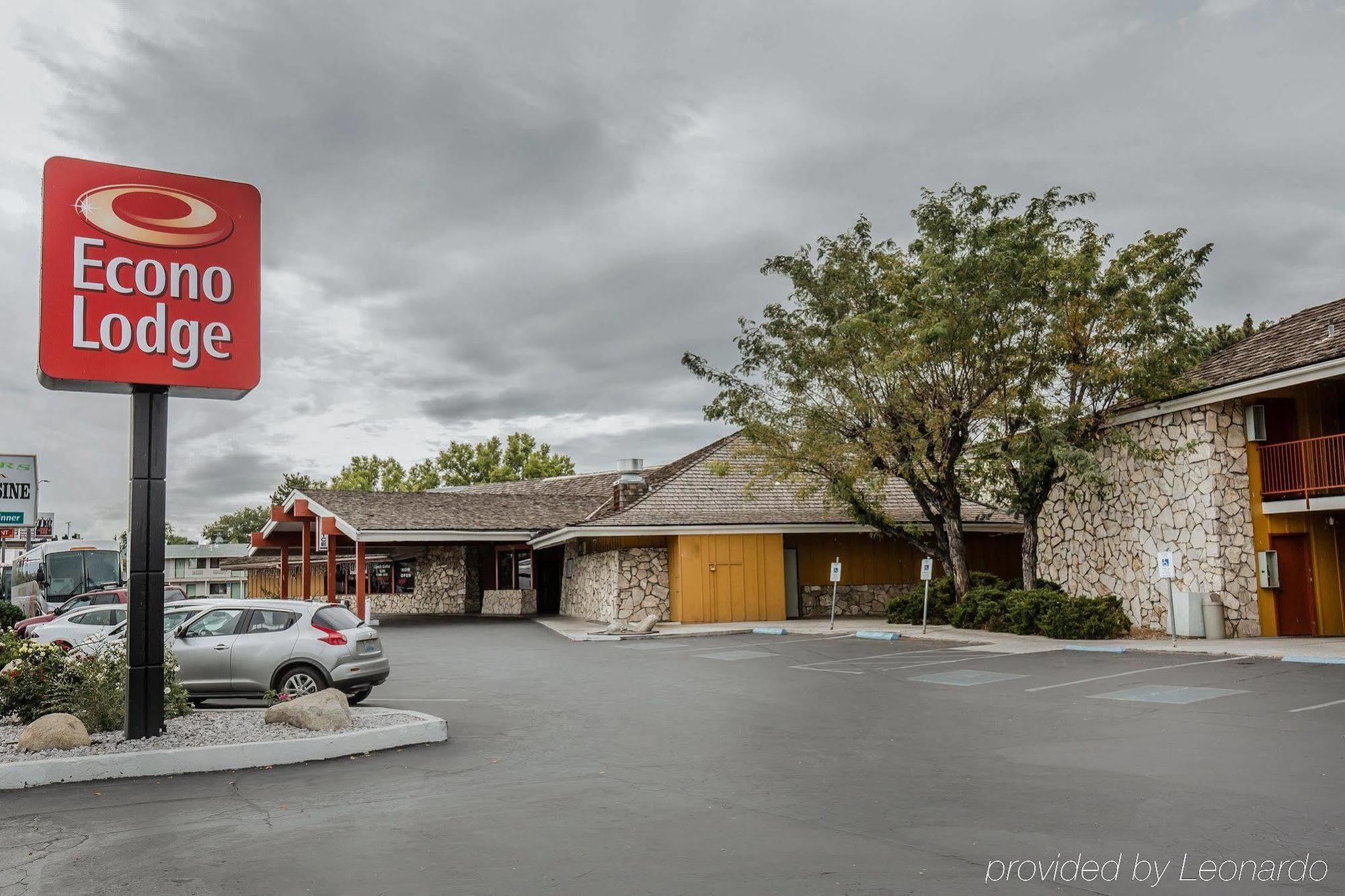 Econo Lodge Near Reno-Sparks Convention Center Dış mekan fotoğraf