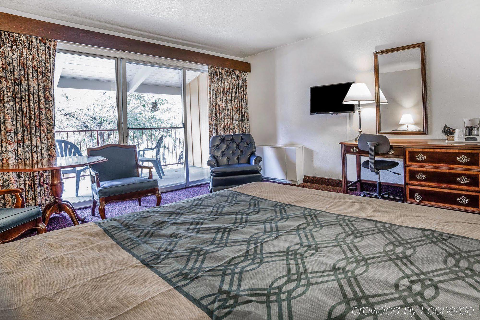 Econo Lodge Near Reno-Sparks Convention Center Dış mekan fotoğraf