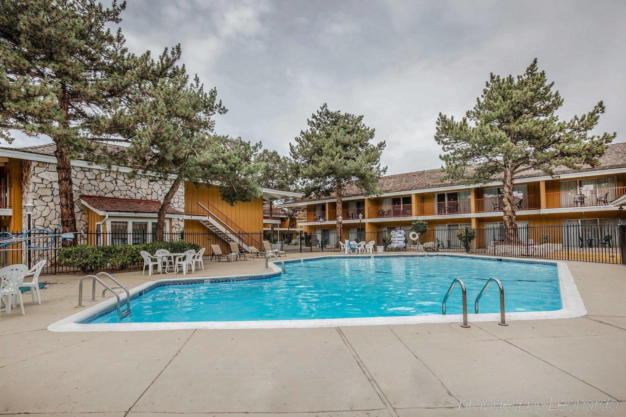 Econo Lodge Near Reno-Sparks Convention Center Dış mekan fotoğraf